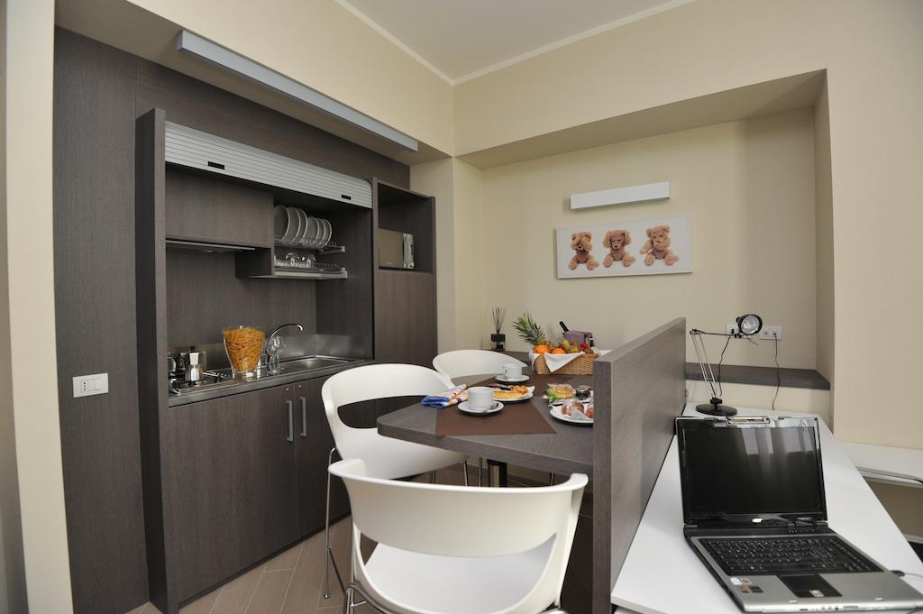 Chc Business Residence Genova Szoba fotó